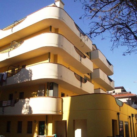 קאורלה Residence Mediterraneo - Agenzia Cocal מראה חיצוני תמונה