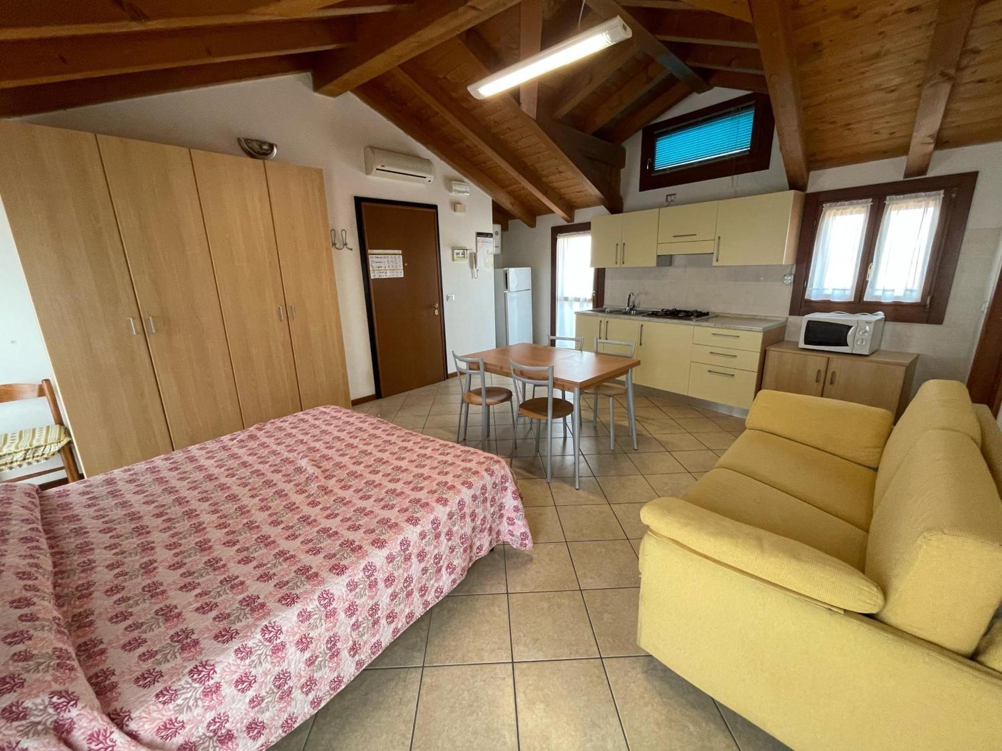 קאורלה Residence Mediterraneo - Agenzia Cocal מראה חיצוני תמונה